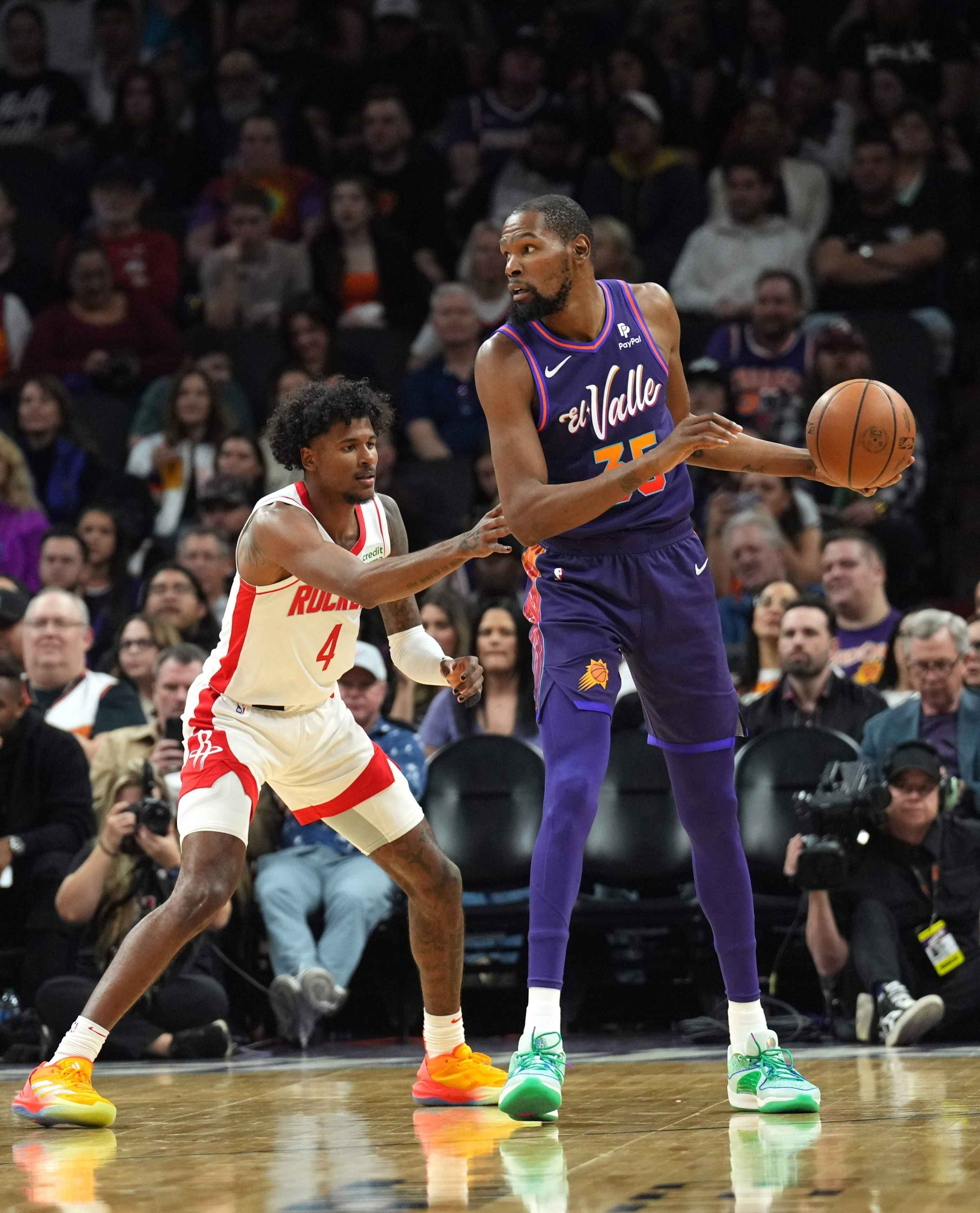 友博网页版 -包含今晨体能课后，休斯敦火箭战术微调备战NBA常规赛，悬念犹存，年轻球员得到机会的词条